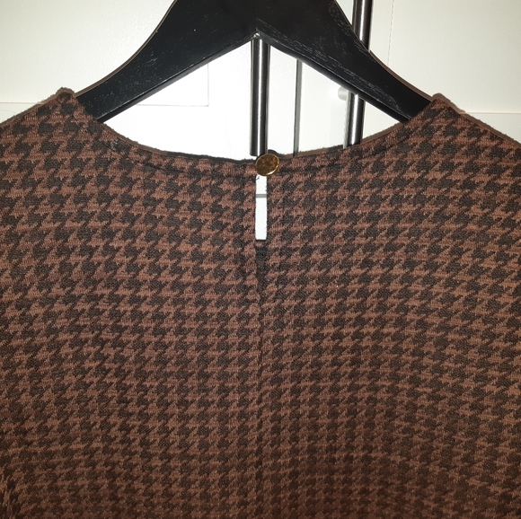 New Brown Houndstooth Peplum Top - Picture 6 of 8